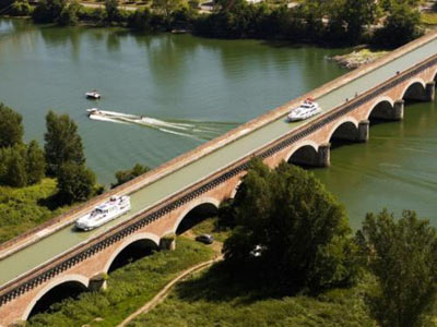 Le pont-canal